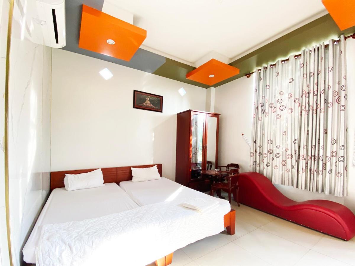 Ngoc Kha Tu 1 Hotel Long Xuyên Exterior foto